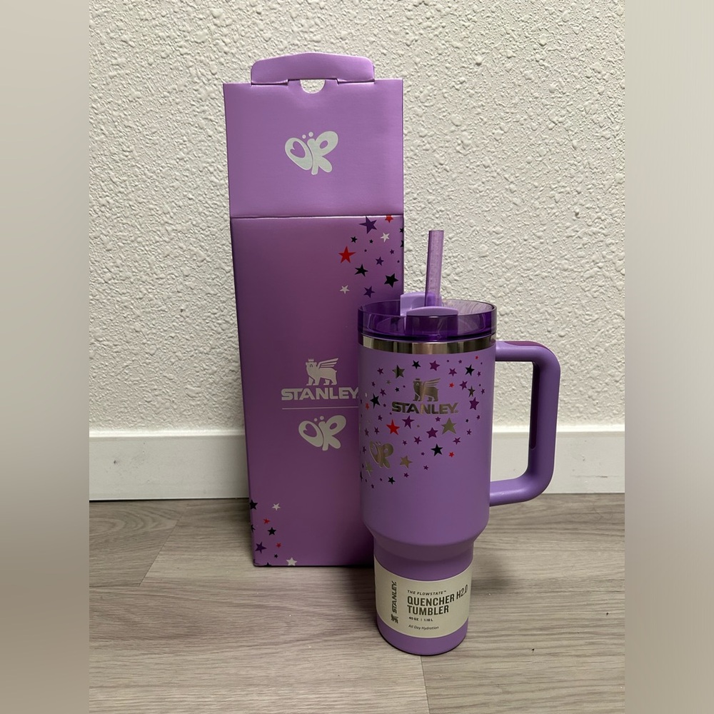 Olivia Rodrigo x Stanley Tumbler 40 oz 💜